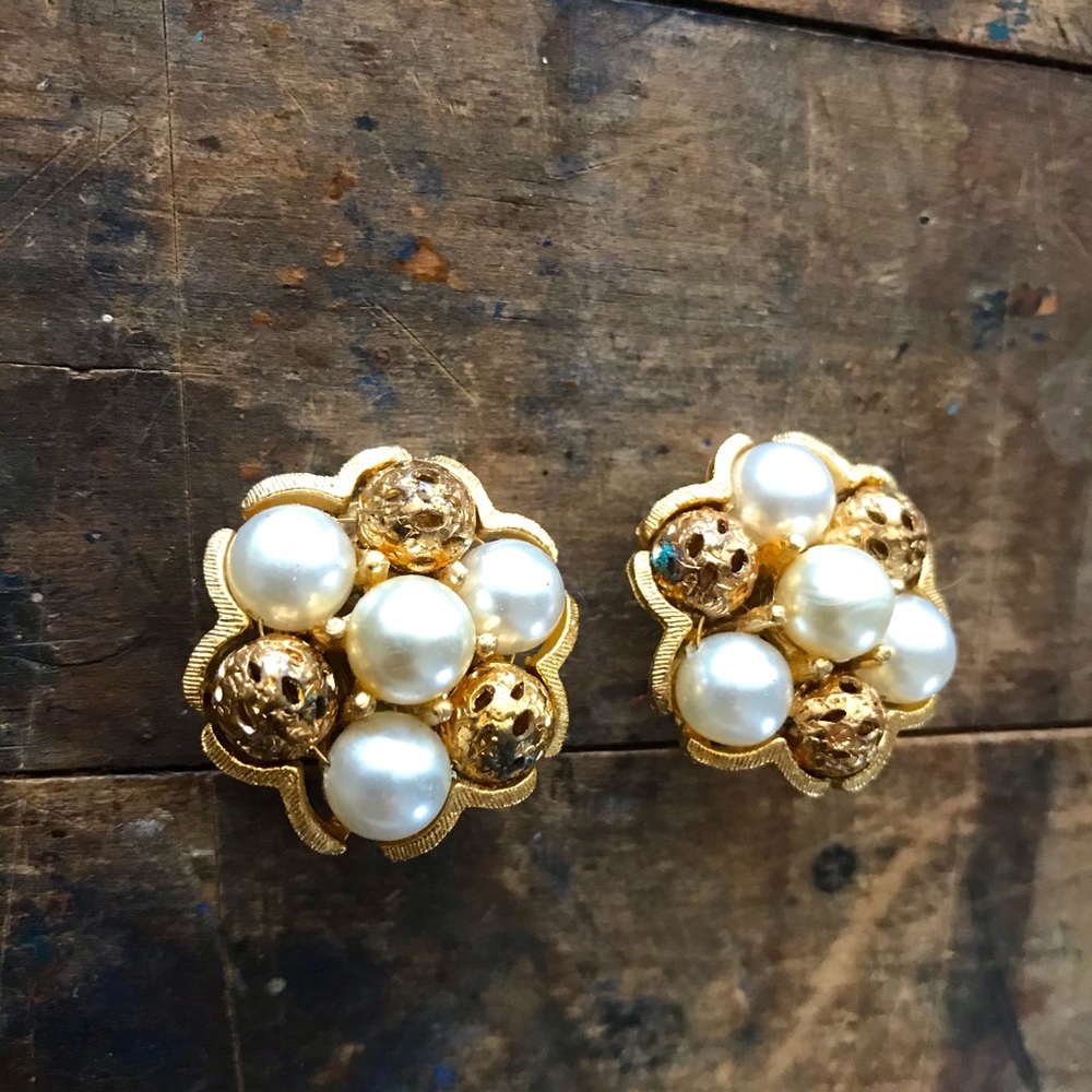 Vintage handmade gold and cream clip on earrings